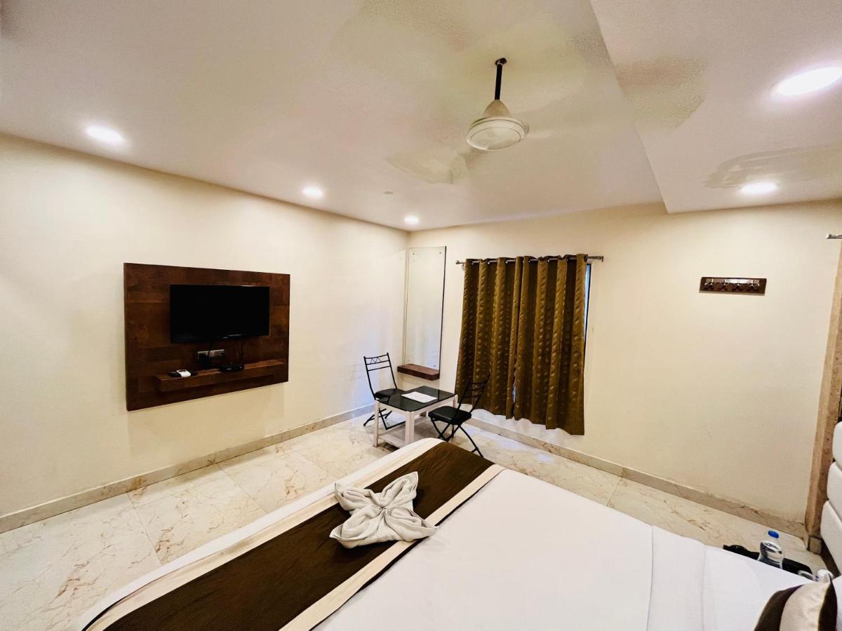 Ganesh Bhavan By Vinayak Hotels Brahmapur Bagian luar foto